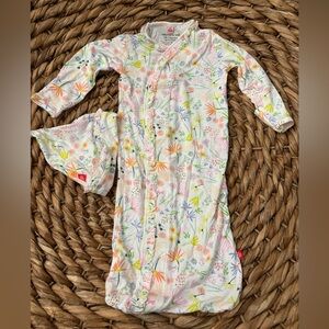 Magnetic Me sleepwear. Size newborn to 3 months.